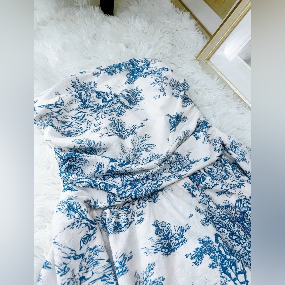 Blue and White toile de jouy Strapless Dress - Picture 4 of 11